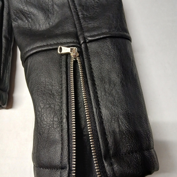 Special One International Black Motorcycle Jacket w/ Pink Faux Fur Collar Size M - Picture 13 of 16